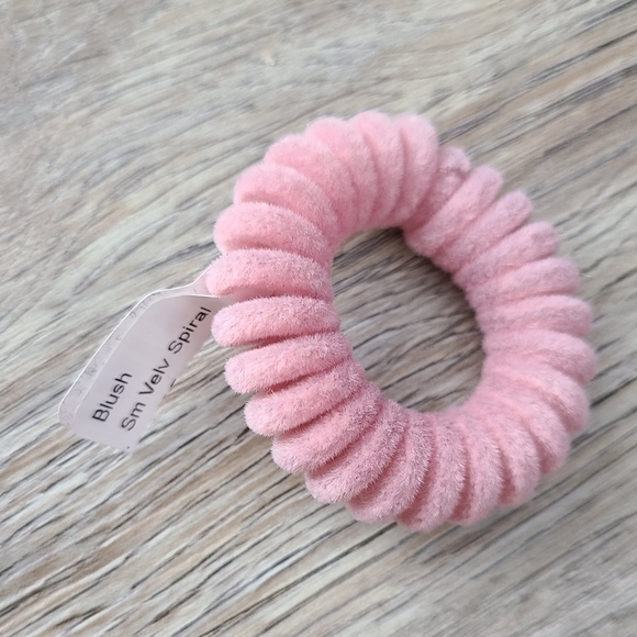 NWT Gifted Hands Accessories - Picture 2 of 4